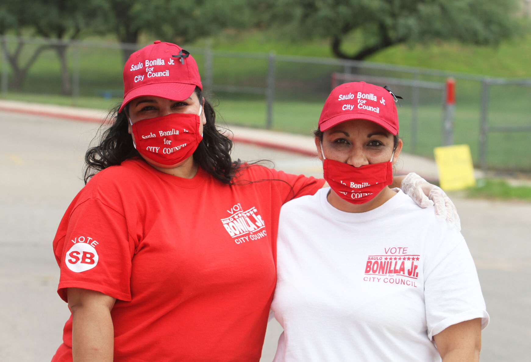 Bonilla supporters